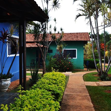Rosa Spa E Pousada Aparecida de Goiânia Extérieur photo