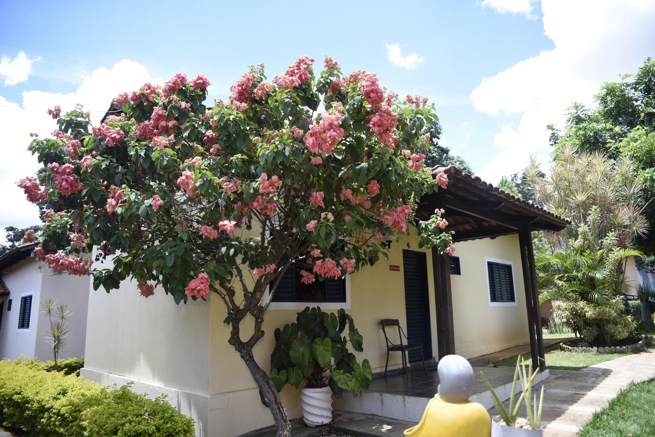 Rosa Spa E Pousada Aparecida de Goiânia Extérieur photo