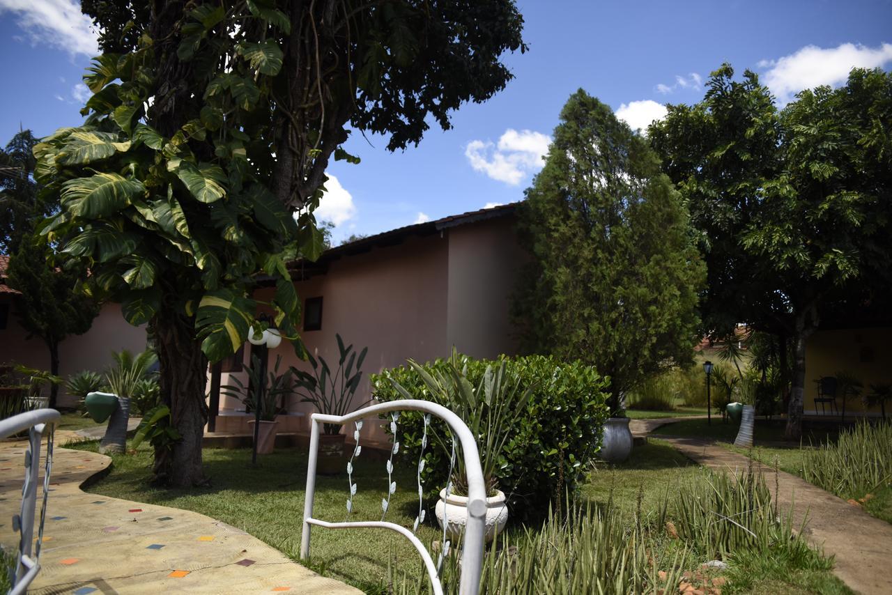 Rosa Spa E Pousada Aparecida de Goiânia Extérieur photo
