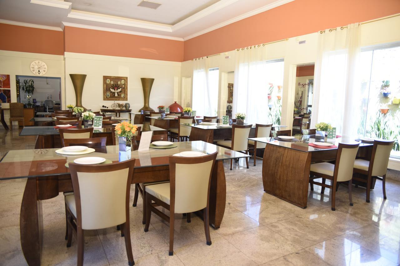 Rosa Spa E Pousada Aparecida de Goiânia Extérieur photo